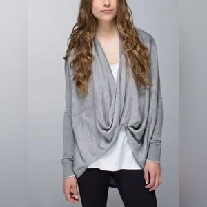 Lululemon Iconic Wrap Heathered Medium Grey Light Grey Mini Stripe Cardigan Top